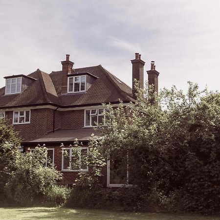 Lowbell House London Colney Exterior photo